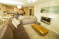 Open Plan Lounge, Kitchen & Dining Area